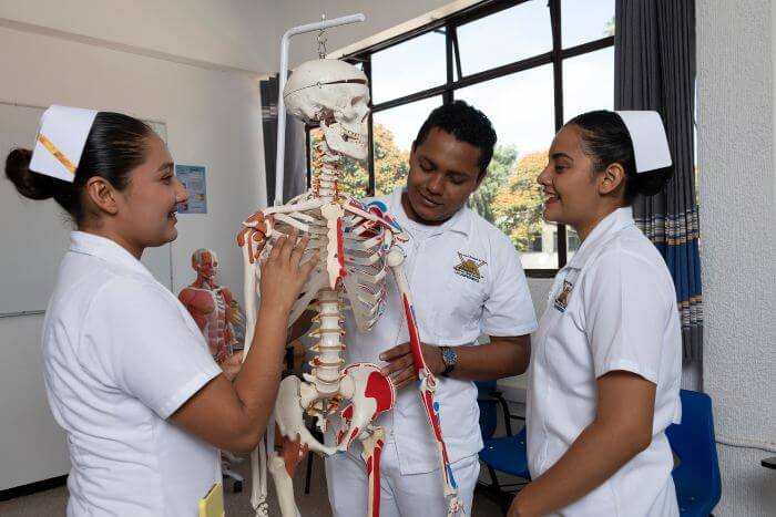 Licenciatura en Enfermería en Oaxaca -3 (1)